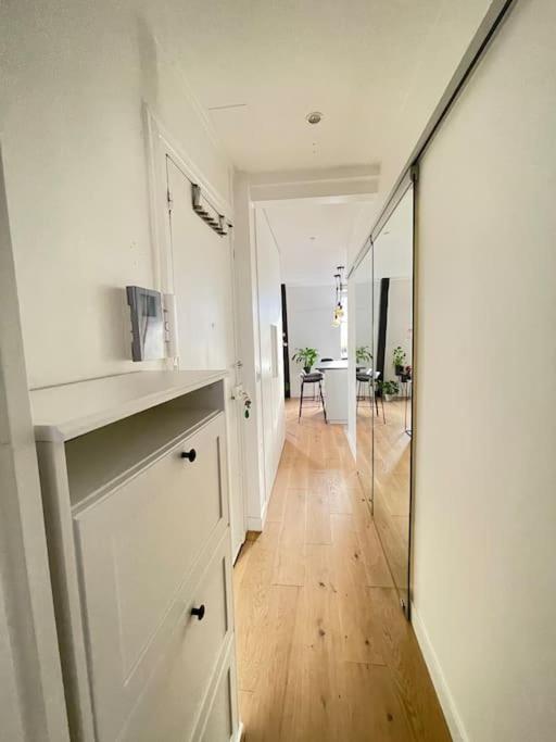 Paris Central 1 Bedroom Apartment With Ac Eksteriør bilde